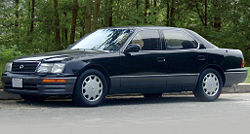 250px-Lexus_LS_400_UCF20_I.jpg